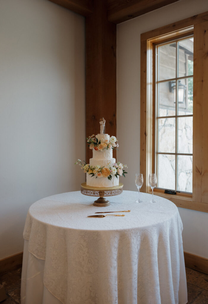Beautiful wedding details captured at Camp Lucy in Austin, Texas. Cake by 2Tarts Bakery