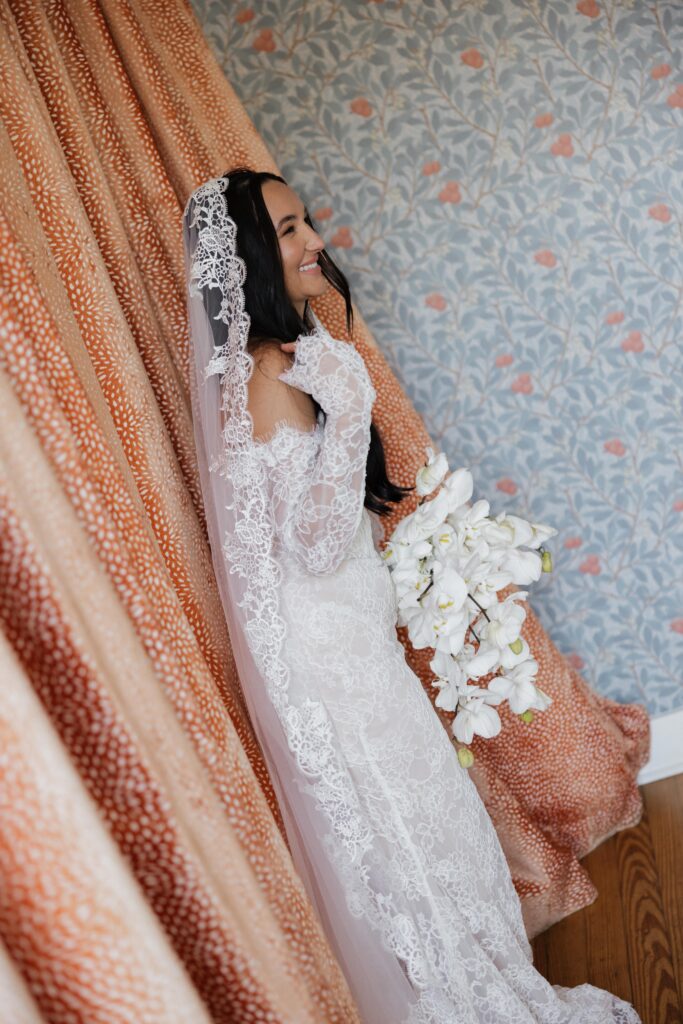 Austin wedding photographer capturing candid editorial details at The Wishwell House.